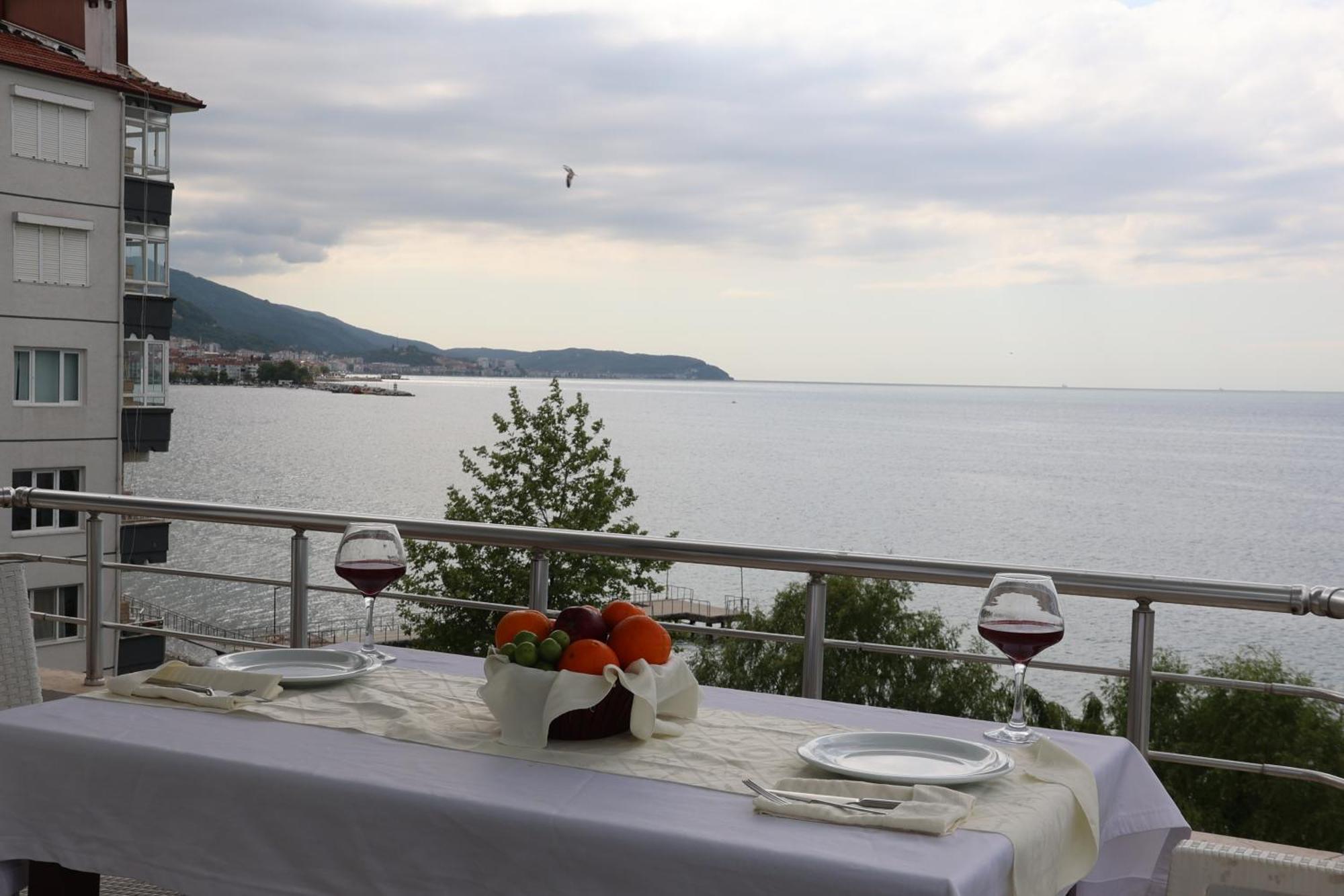 Grand Koru Hotel Beach Yalova  Esterno foto